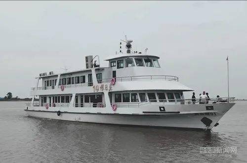 独具赫哲族元素的游船与集成电路设计的跨界交响 黑龙江国有船企自主创新的一次性试航成功